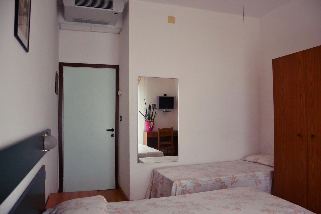 Hotel Rex ليدو دي يسولو المظهر الخارجي الصورة